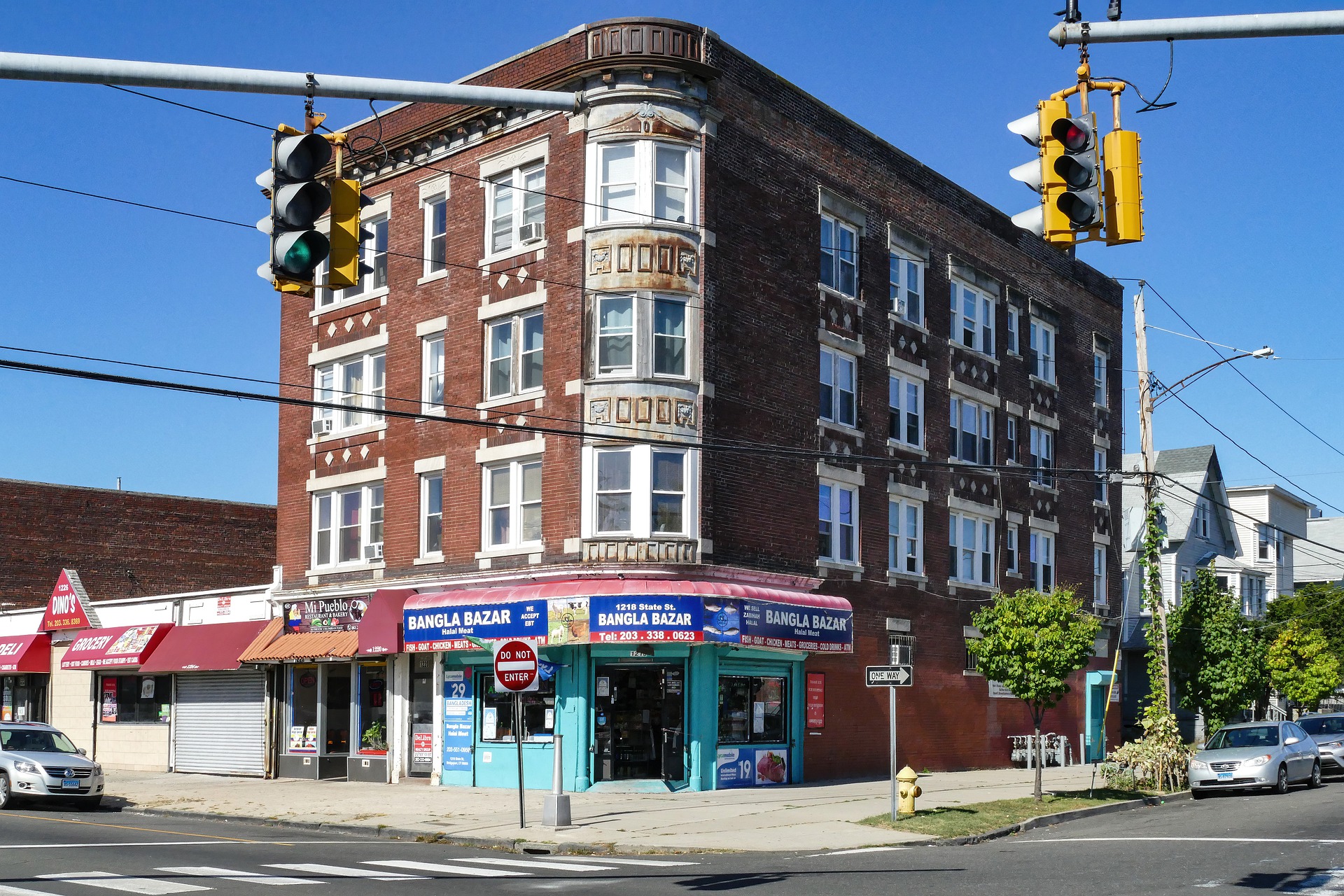 Bridgeport Female Strippers - City Skyline