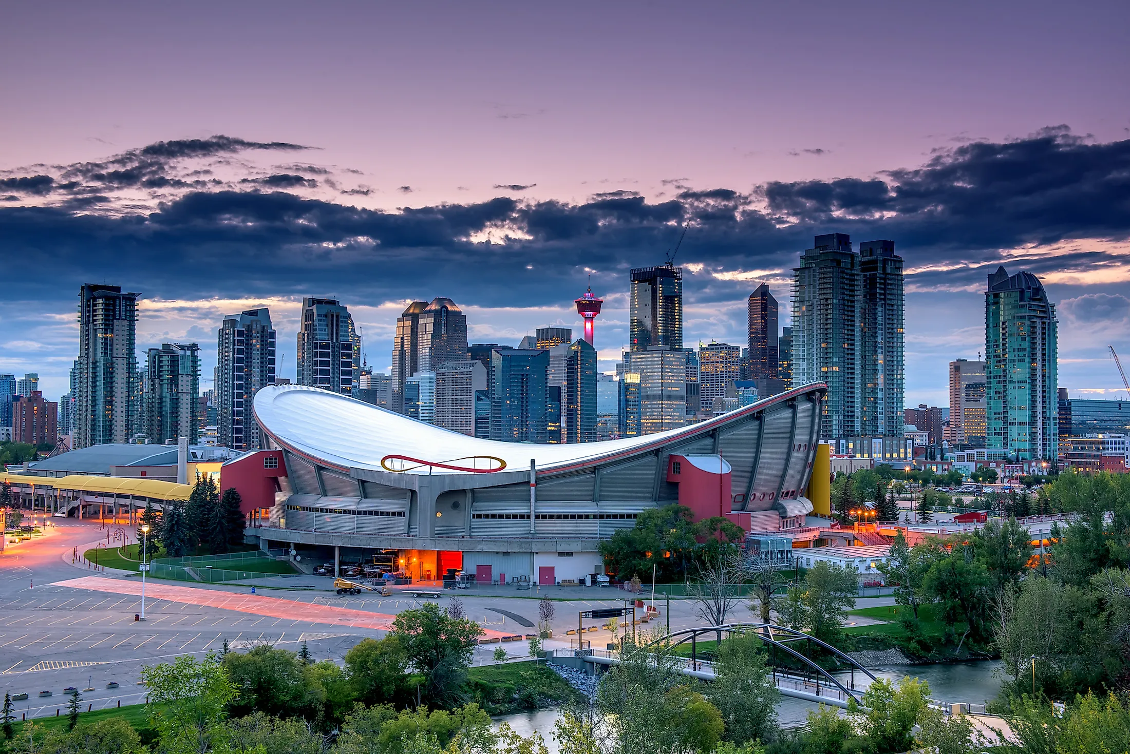 Calgary Female Strippers - City Skyline